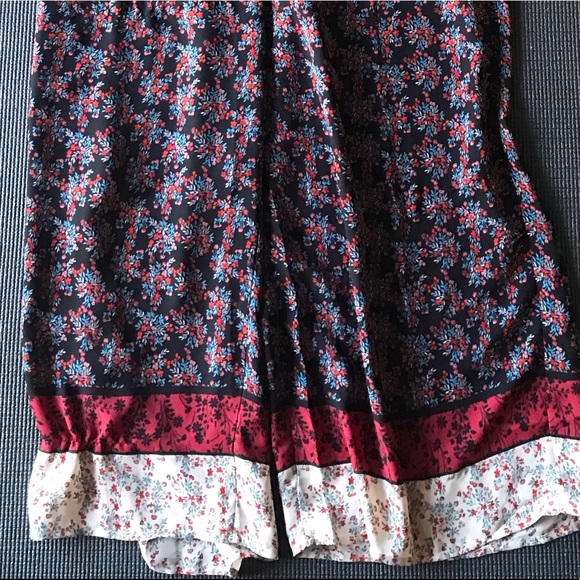 🌴 Miami Floral Romper 🌴 - Picture 3 of 11